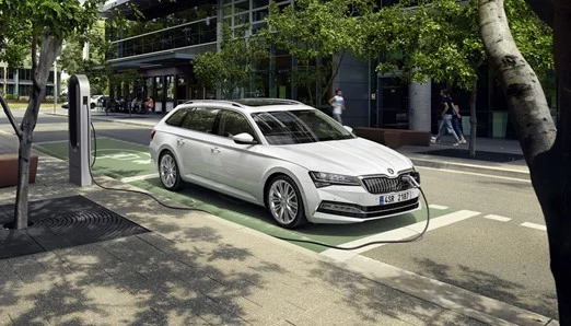 Skoda Superb iV