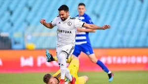 W tej akcji Thomas Daehne powstrzymał Luquinhasa