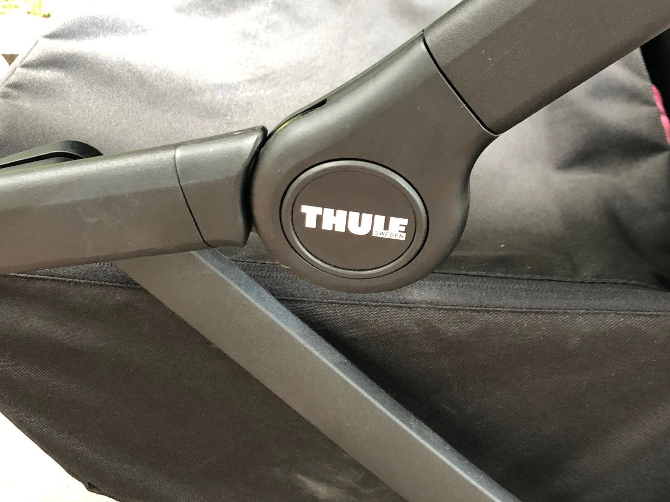 Thule Sleek Thule Sleek