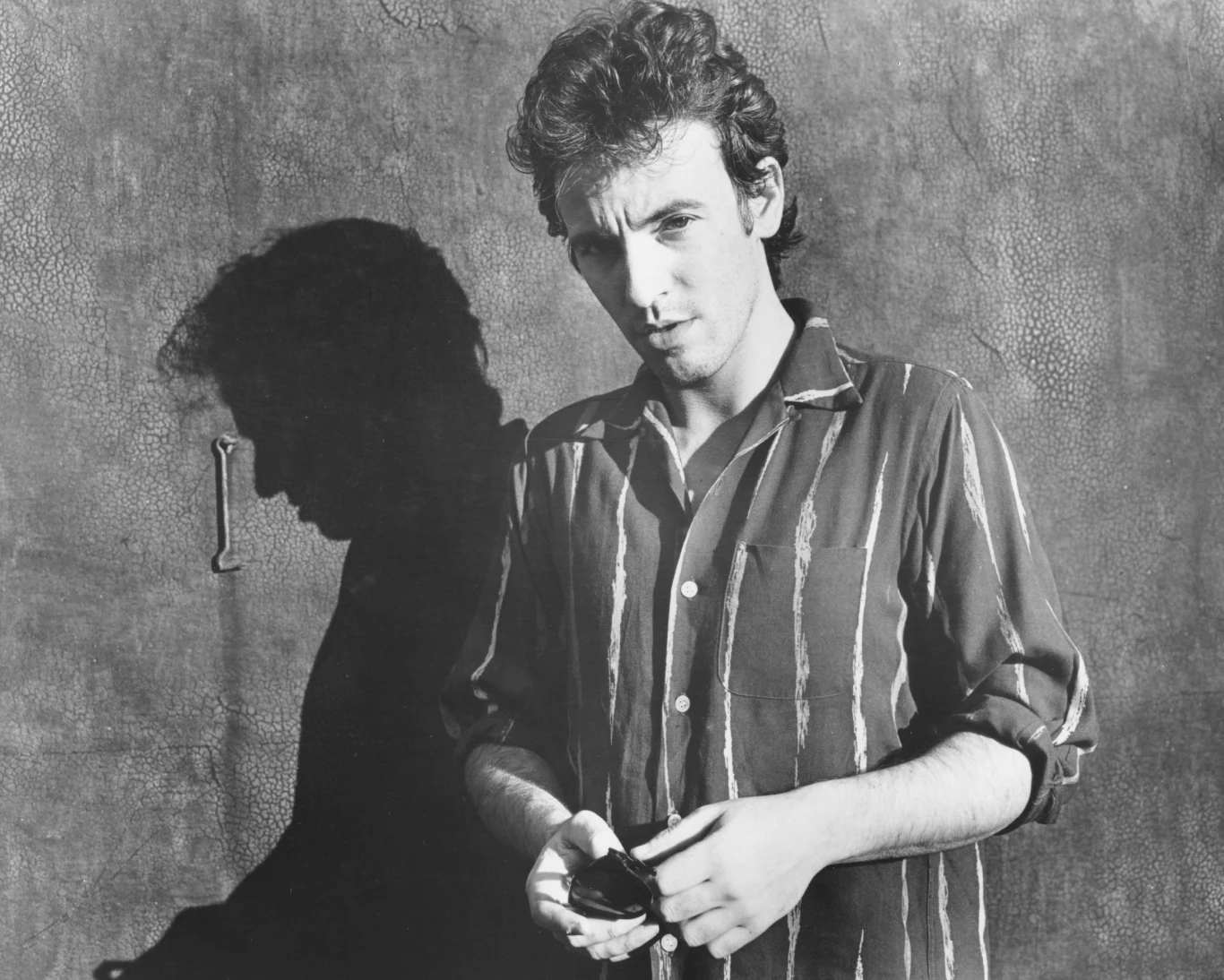 Wiele tekstów jego piosenek ma konotacje religijne. W wywiadzie z 2012 roku muzyk wyjaśnił, że to jego katolickie wychowanie, a nie ideologia polityczna, najbardziej wpłynęły na jego muzykę.