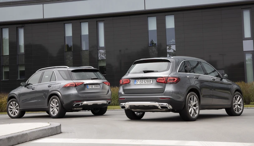 Mercedes GLE 350 de oraz GLC 300 e