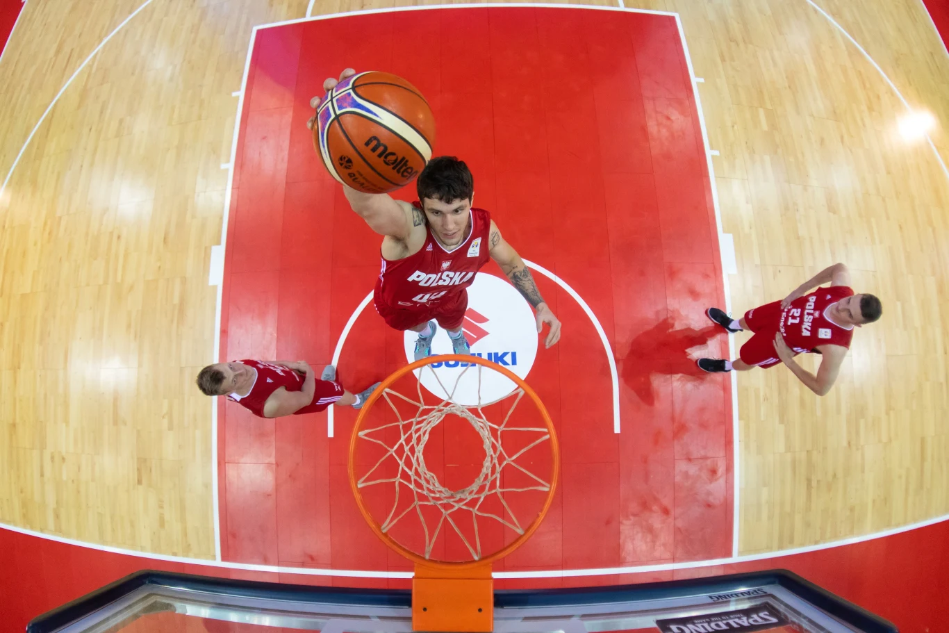 Polscy zawodnicy awansowali do koszykarskich mistrzostw świata po 52 latach przerwy