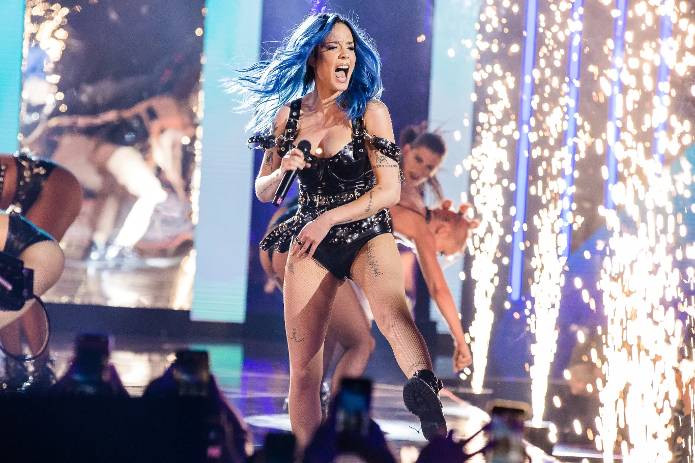 Oficjalnie zadebiutowała w 2014 roku EP-ką "Room 93". W sierpniu następnego roku ukazał się jej pierwszy pełnoprawny album, "Badlands". Krążek szybko zyskał uznanie - w pierwszym tygodniu trafił na 2. miejsce listy "Billboardu". 