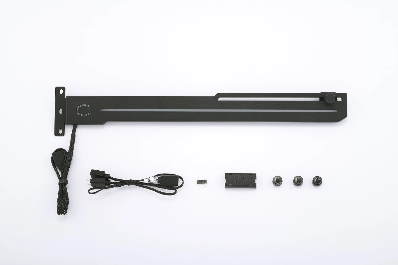 Za uchwyt Cooler Master ELV8 RGB przyjdzie nam zapłacić ok. 120 zł.