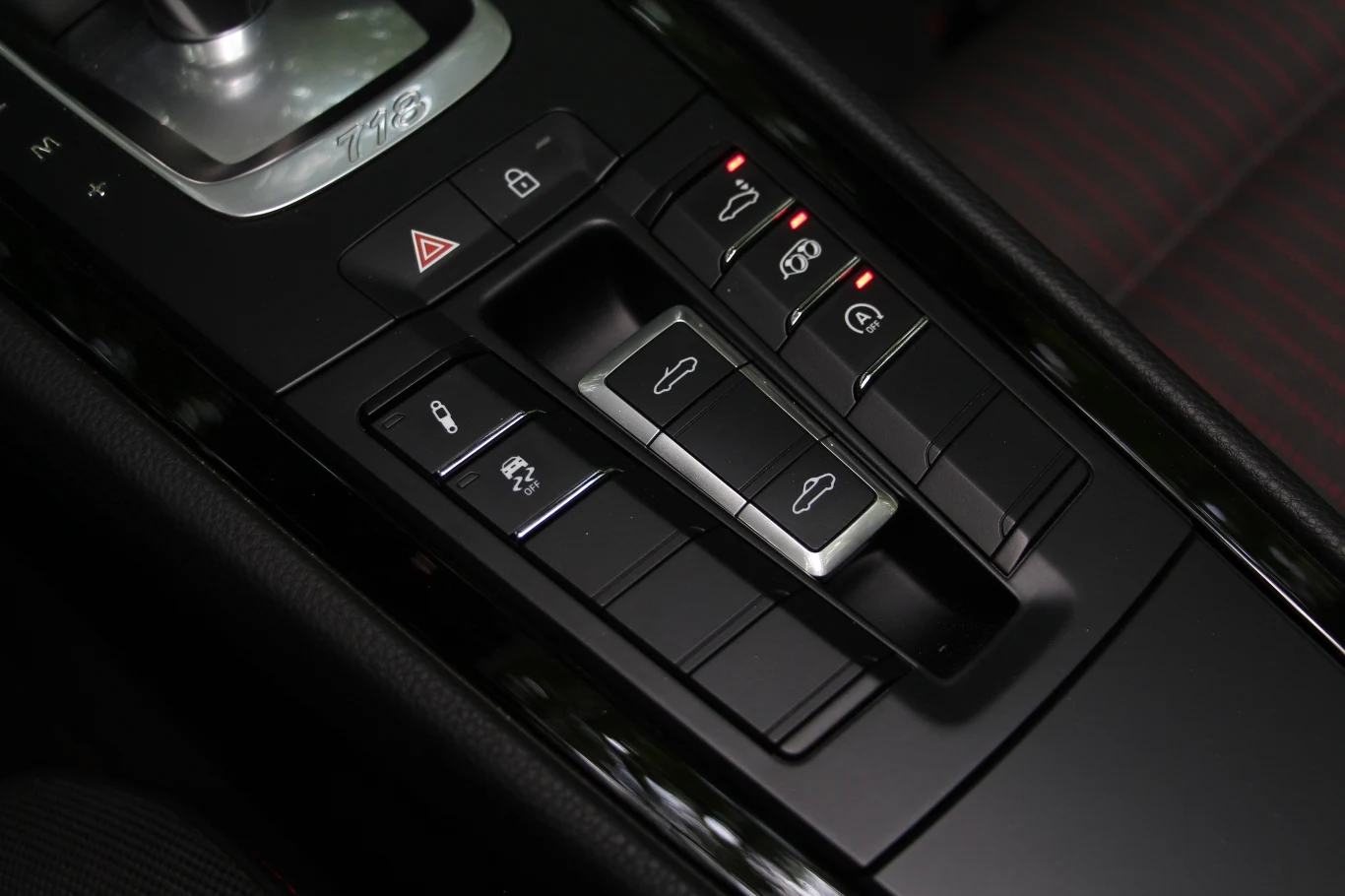 Porsche 718 Boxster T