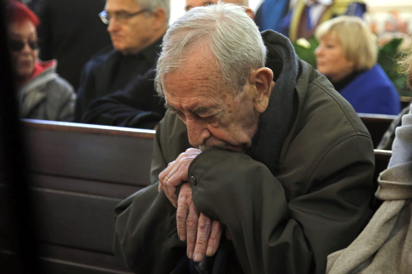 Jan Kobuszewski na jednym z ostatnich publicznych zdjęć, październik 2016 Jan Kobuszewski na jednym z ostatnich publicznych zdjęć, październik 2016