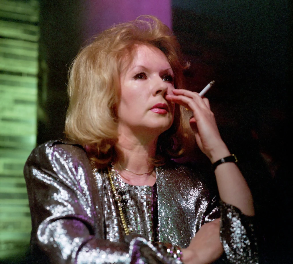 Halina Kowalska w serialu "W labiryncie" Halina Kowalska w serialu "W labiryncie"