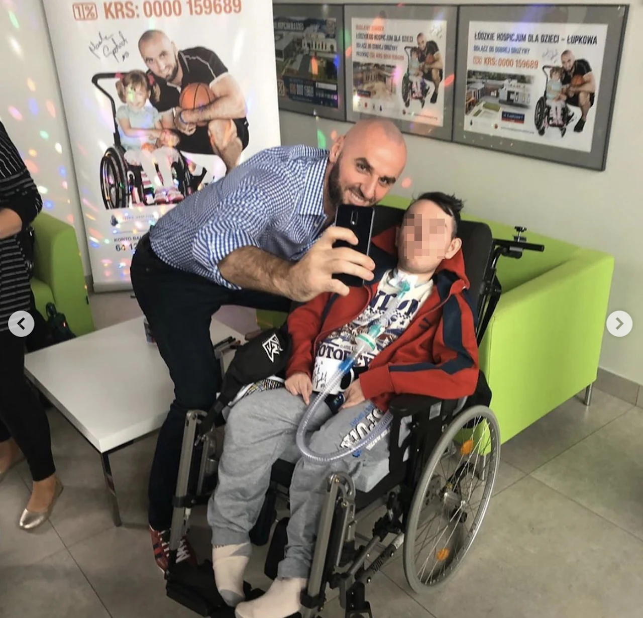 Marcin Gortat w hospicjum Marcin Gortat w hospicjum