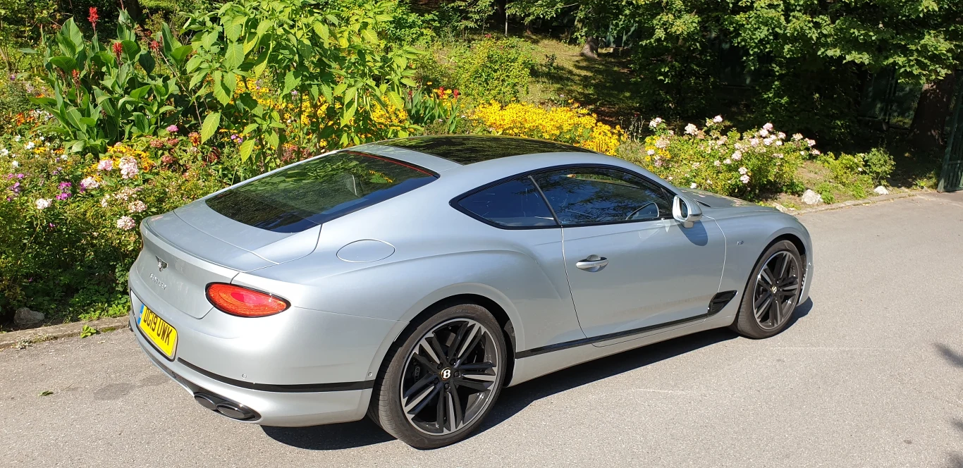Bentley Continental GT Coupe V8