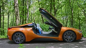 BMW i8 Roadster