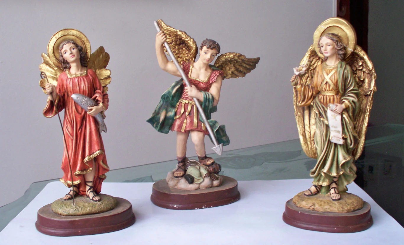 Trzej archaniołowie: Michał, Rafał, Gabriel