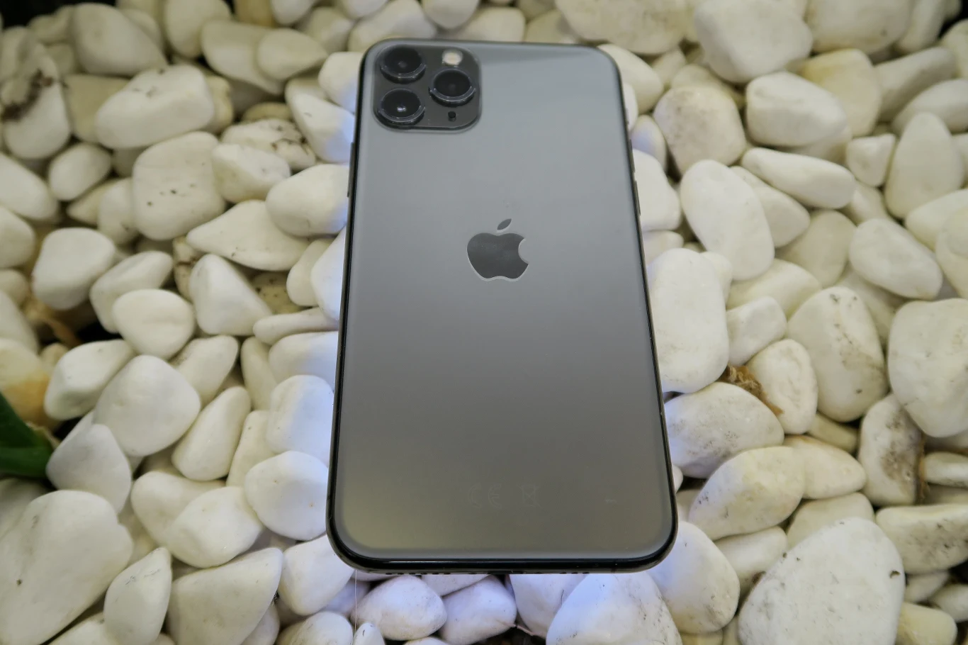 iPhone 11 Pro iPhone 11 Pro