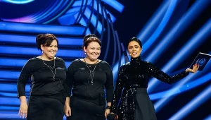 "Big Brother 2": Bliźniaczki Katarzyna Strojek i Małgorzata Szmal oraz prowadząca Gabi Drzewiecka