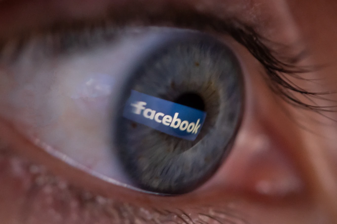 Aplikacja Facebooka działała ze specyficznym błędem Aplikacja Facebooka działała ze specyficznym błędem