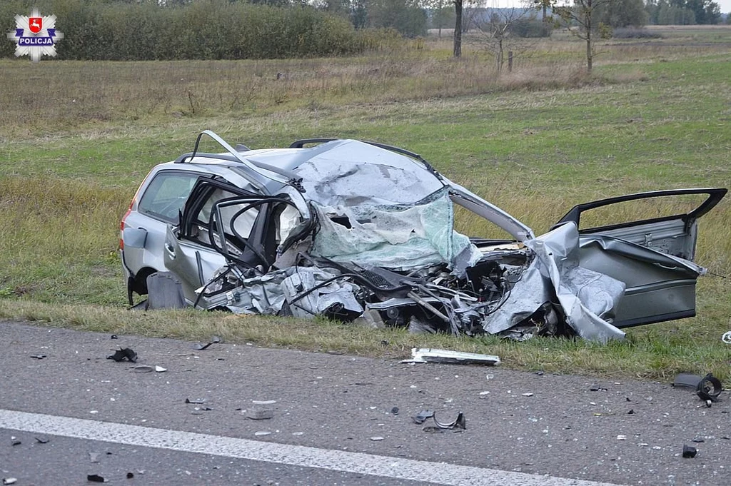 Kierowca volvo zginął na miejscu