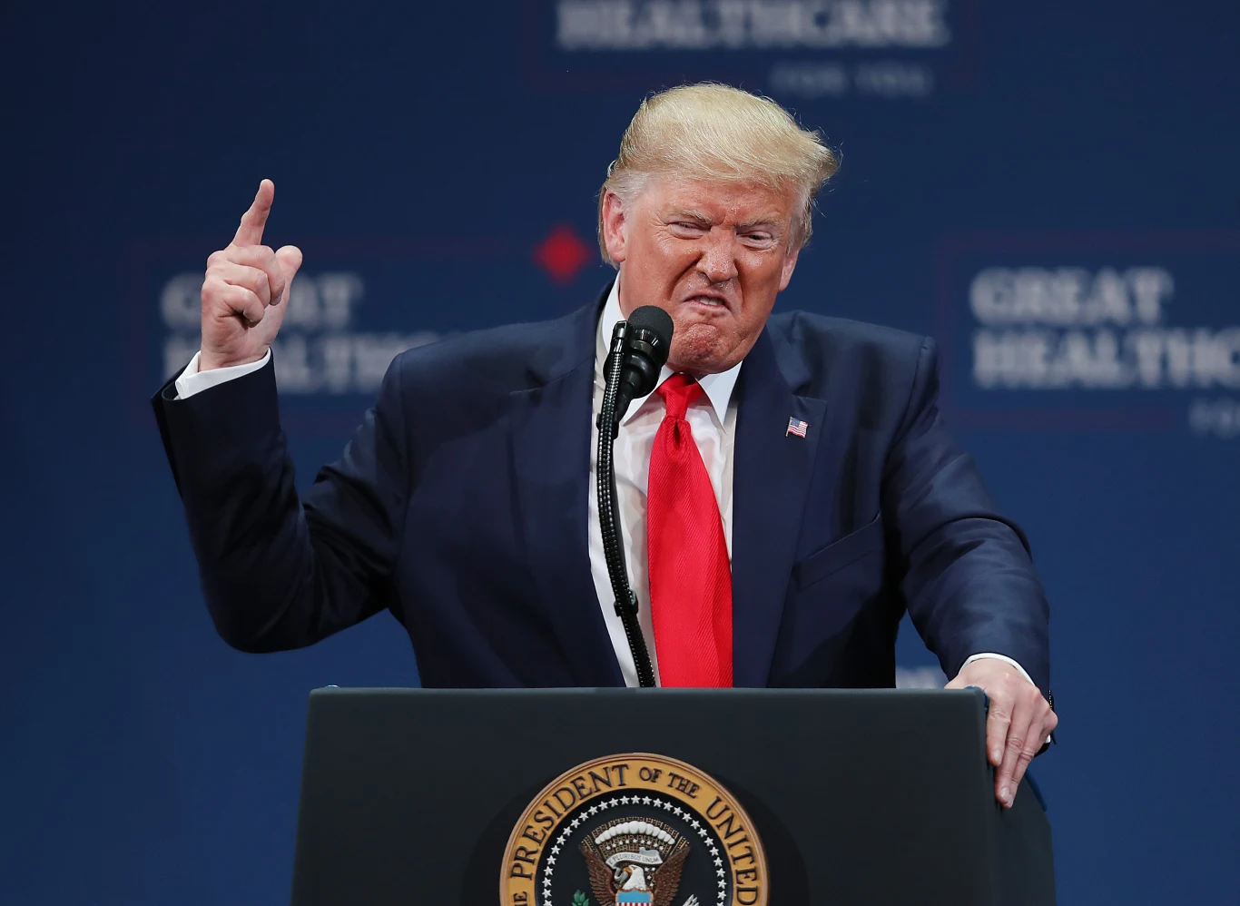 Amerykański prezydent poszedł śladami Berniego Sandersa i również zaznaczył swoją obecność na Twitchu.