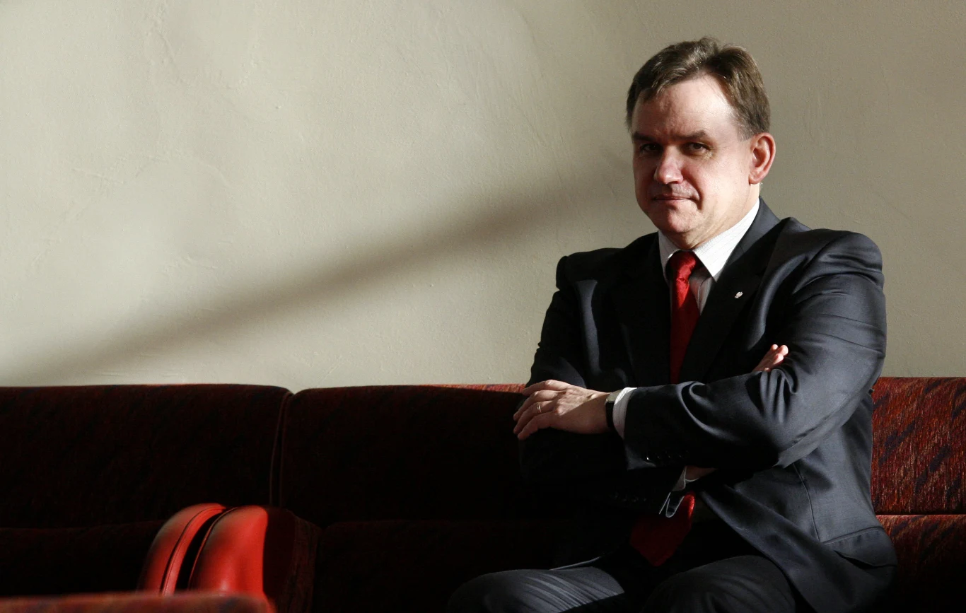 Senatorem nie zostanie Marek Surmacz (PiS, 29,28 proc.). Były poseł i były wiceminister MSWiA, a także doradca prezydenta Lecha Kaczyńskiego, przegrał z Władysławem Komarnickim (KO, 42,22 proc.)