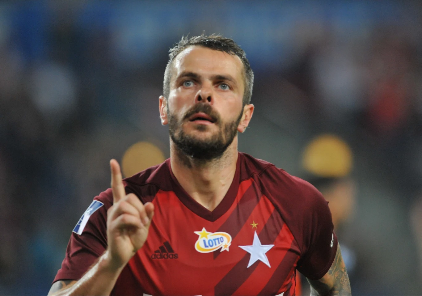 Ostatnim sukcesem drużyny "SZPERA" był awans do fazy grupowej ESL Mistrzostw Polski. W przeszłości drużyna (w nieco innym składzie) zdobywała między innymi mistrzostwo trzeciego sezonu Polskiej Ligi Esportowej, grając pod banderą tomorrow.gg.