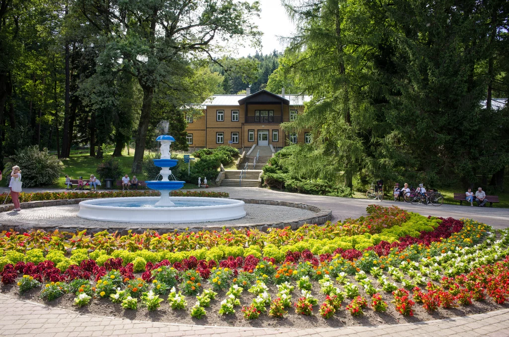 Fontanna w Parku Zdrojowym w Rymanowie-Zdroju
