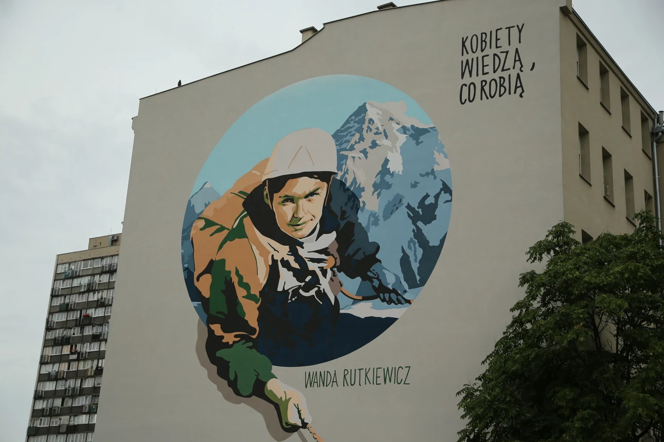 Mural we Wrocławiu poświęcony Wandzie Rutkiewicz Mural we Wrocławiu poświęcony Wandzie Rutkiewicz