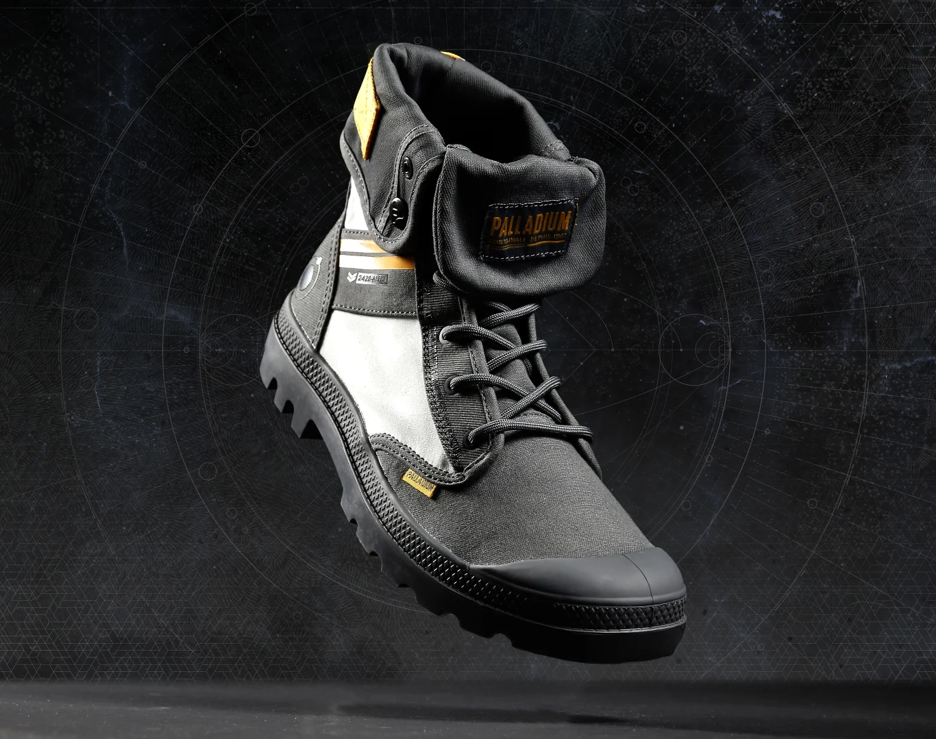 Od 18 października europejscy fani gry Destiny i entuzjaści mody będą mieli możliwość dokonania zamówienia z nowej kolekcji w przedsprzedaży.