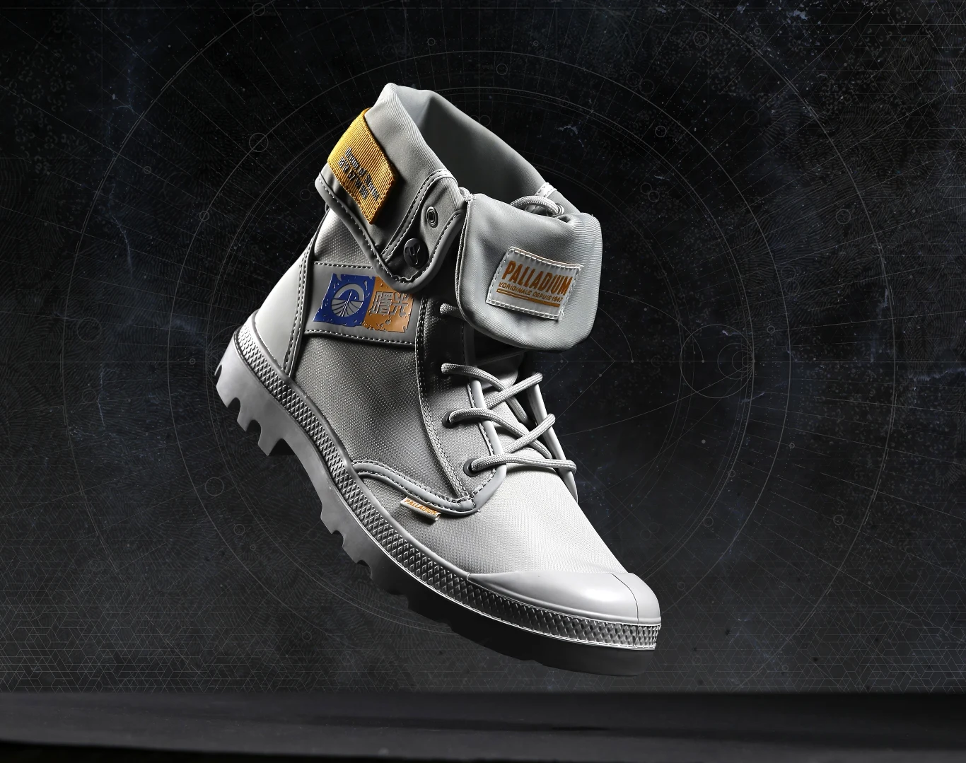 Każda para butów Destiny Pampa Baggys znajduje się w ozdobnym opakowaniu z mapą nieba i promieniami, które są częścią charakterystycznej estetyki „mitycznego science-fiction” Destiny.