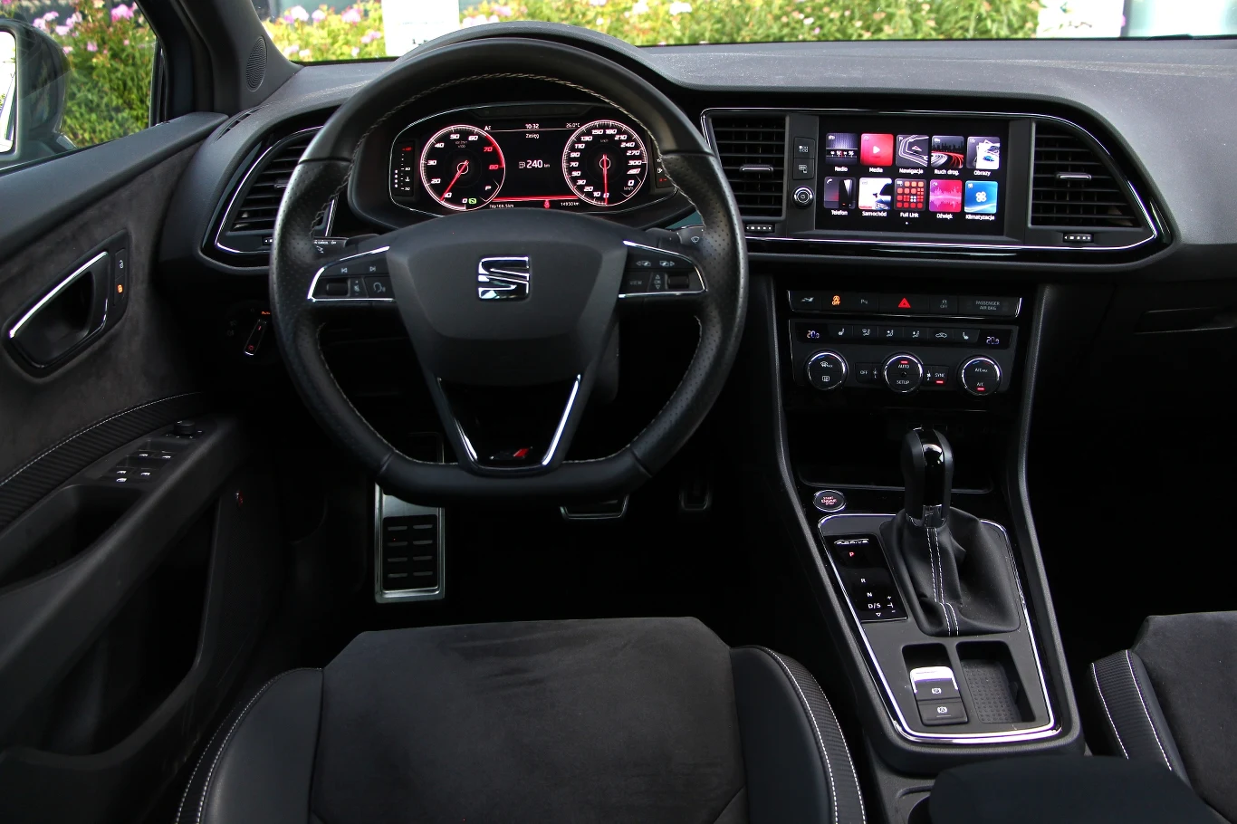 Seat Leon ST Cupra 370 Carbon