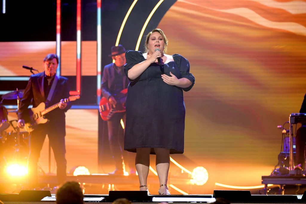 Chrissy Metz odsłoniła nogi