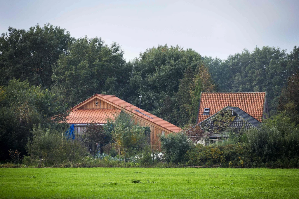 W tym domu sześcioro rodzeństwa spędziło 9 ostatnich lat swojego życia. Twierdzą, że przez ten czas ani razu nie opuścili tego budynku