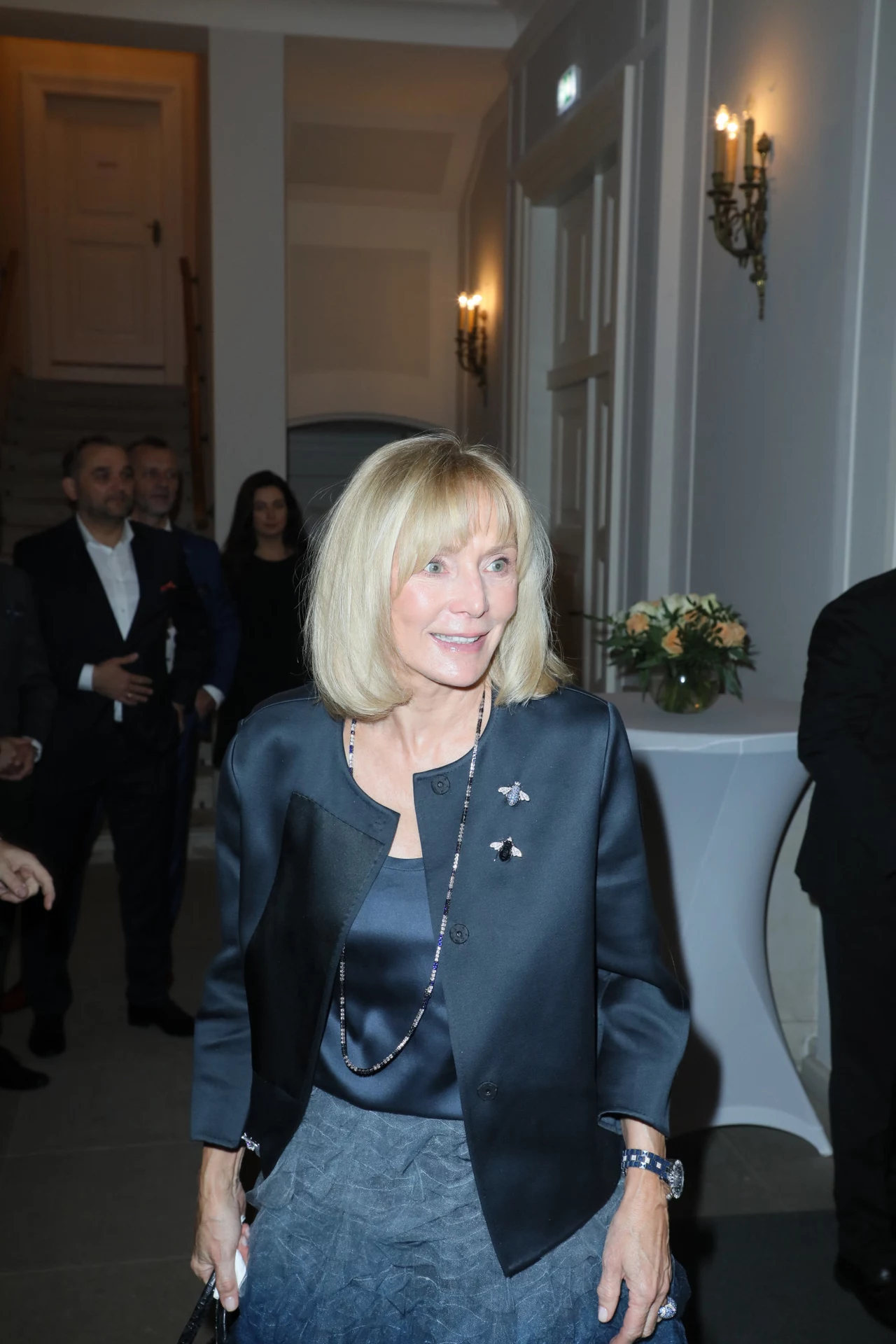 Agnieszka Woźniak-Starak w opublikowanym przez siebie oświadczeniu po śmierci męża napisała, jak ważne jest dla niej wsparcie bliskich i rodziny. Na zdjęciu Anna Woźniak-Starak, matka tragicznie zmarłego Piotra Woźniaka-Staraka. Agnieszka Woźniak-Starak w opublikowanym przez siebie oświadczeniu po śmierci męża napisała, jak ważne jest dla niej wsparcie bliskich i rodziny. Na zdjęciu Anna Woźniak-Starak, matka tragicznie zmarłego Piotra Woźniaka-Staraka.