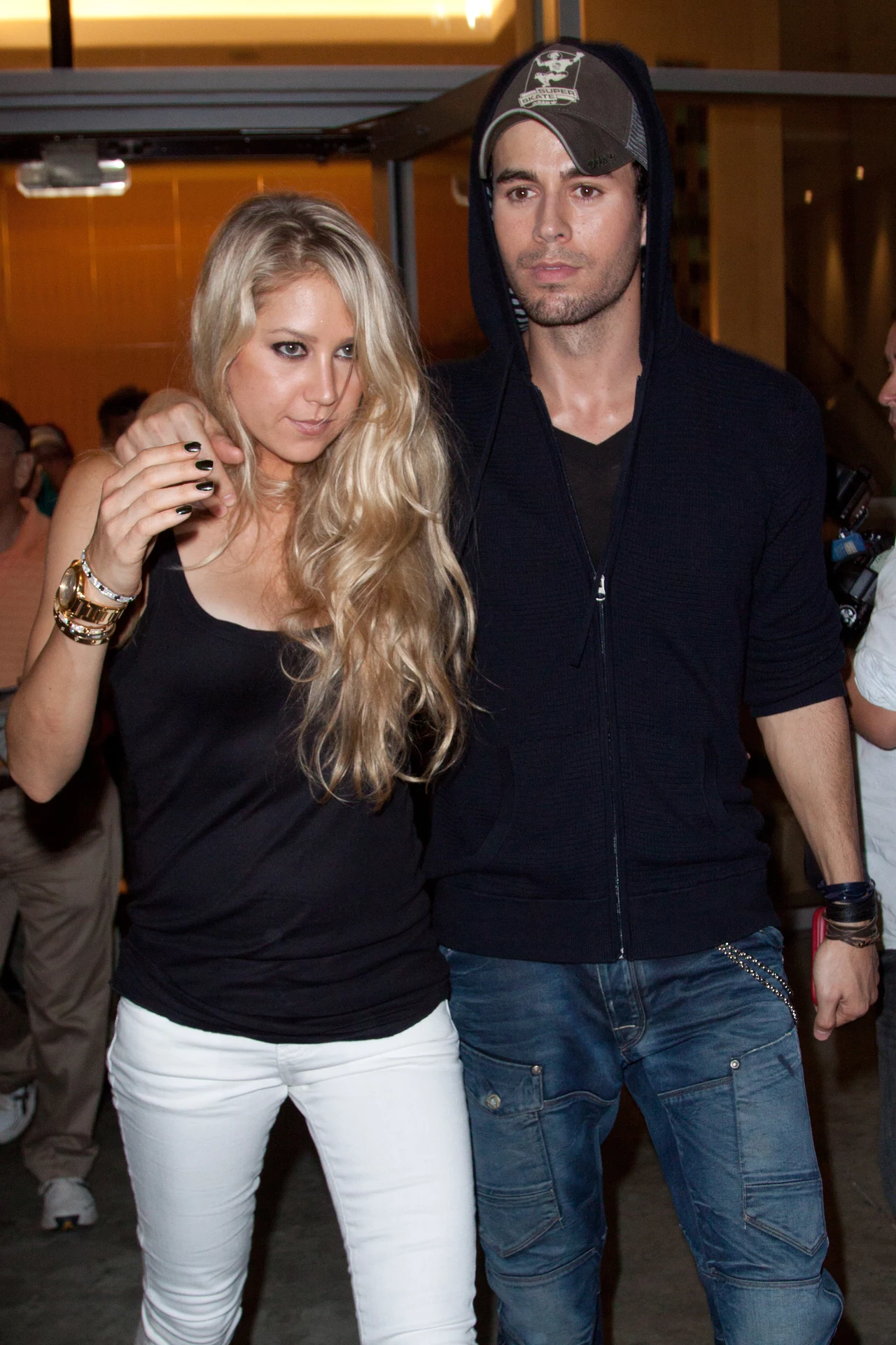 Momentem na który para długo czekała było przyjście na świat dzieci. W 2017 roku Anna Kournikova i Enrique Iglesias przywitali na świecie bliźnięta: Nicholasa oraz Lucy. Para stanęła przed wyzwaniem, ale z tematem rodzicielstwa poradziła sobie celująco. Momentem na który para długo czekała było przyjście na świat dzieci. W 2017 roku Anna Kournikova i Enrique Iglesias przywitali na świecie bliźnięta: Nicholasa oraz Lucy. Para stanęła przed wyzwaniem, ale z tematem rodzicielstwa poradziła sobie celująco.