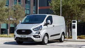 Ford Transit Custom Plug-In Hybrid 