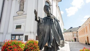 Pomnik Jana Pawła II w Wadowicach