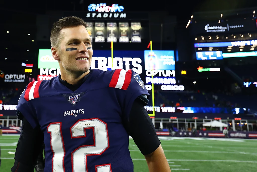 W 2018 roku doświadczony Tom Brady uniknął efektów klątwy, co część miłośników sporu postrzega jako potwierdzenie, że rozgrywający zawarł jakiś czas temu pakt z szatanem, dzięki któremu 42-latek nadal jest jednym z wyróżniających się zawodników w amerykańskiej lidze futbolu. W 2018 roku doświadczony Tom Brady uniknął efektów klątwy, co część miłośników sporu postrzega jako potwierdzenie, że rozgrywający zawarł jakiś czas temu pakt z szatanem, dzięki któremu 42-latek nadal jest jednym z wyróżniających się zawodników w amerykańskiej lidze futbolu.