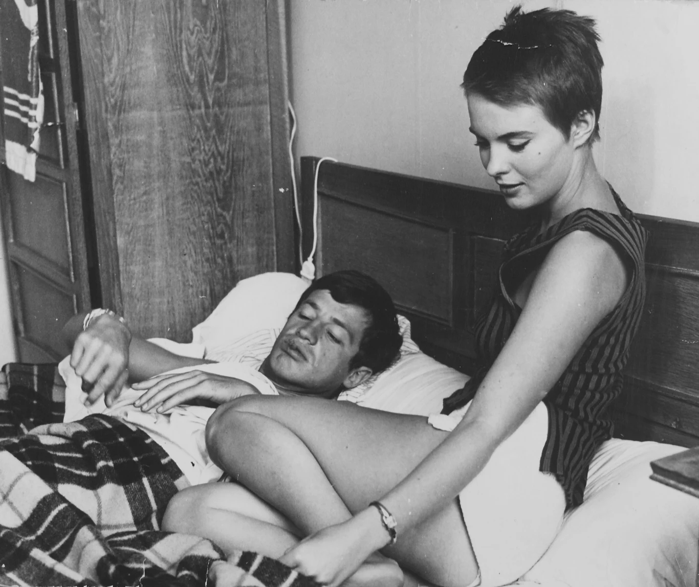 Jean-Paul Belmondo i Jean Seberg w filmie "Do utraty tchu" (1960)