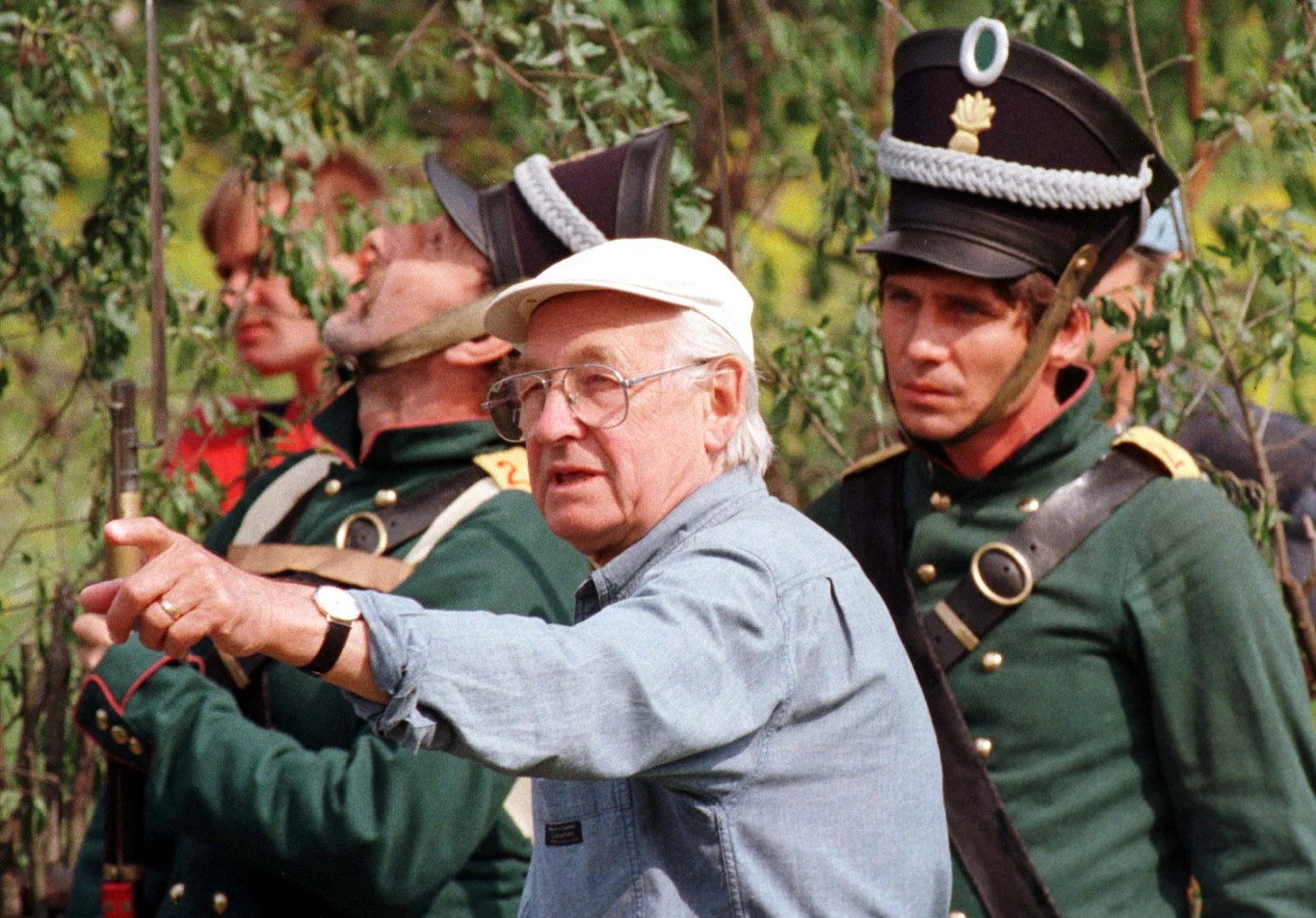 Andrzej Wajda na planie "Pana Tadeusza" Andrzej Wajda na planie "Pana Tadeusza"