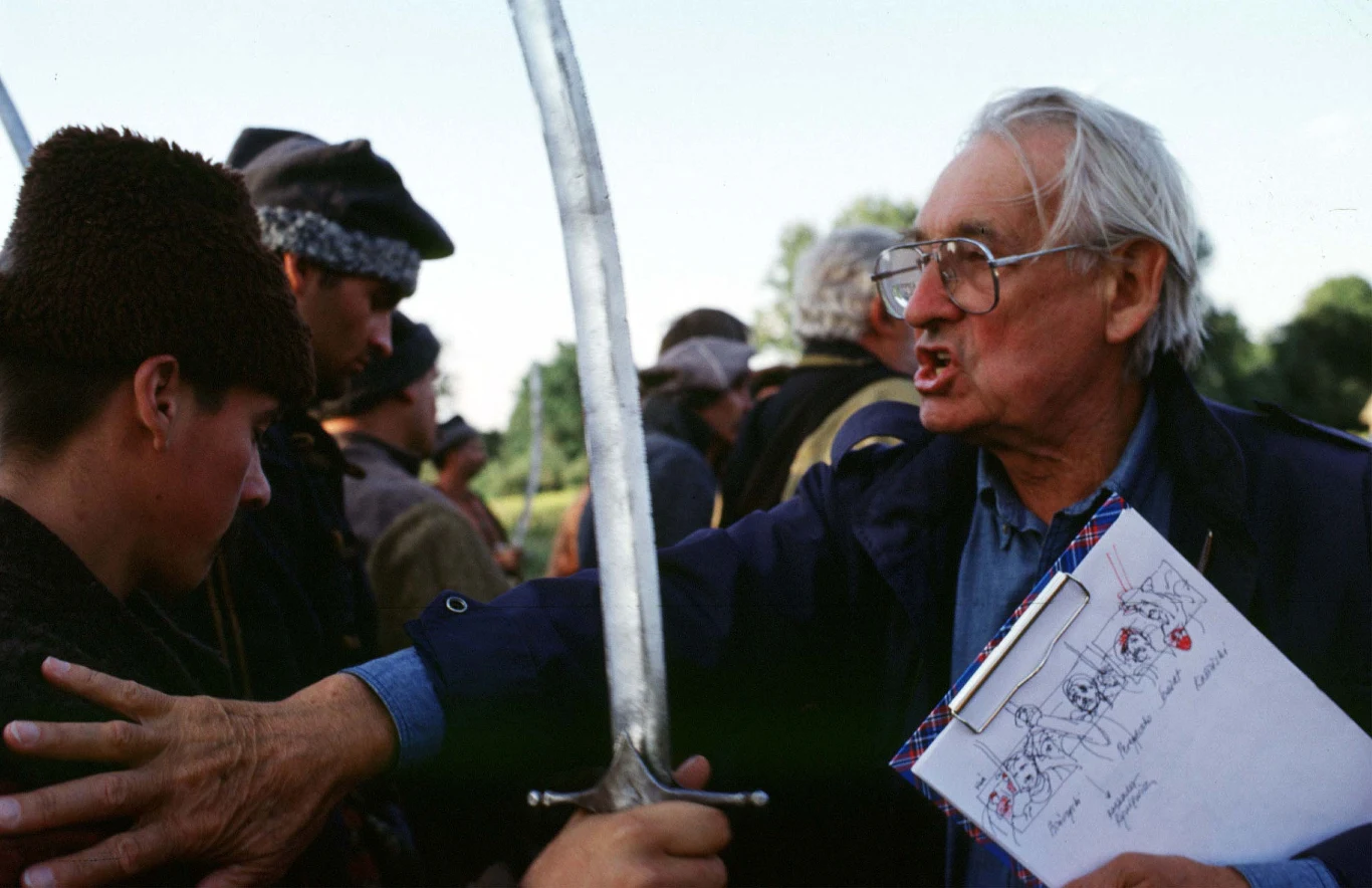 Andrzej Wajda na planie "Pana Tadeusza" Andrzej Wajda na planie "Pana Tadeusza"