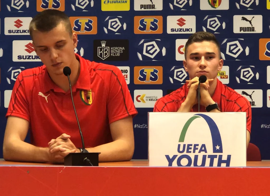 Jakub Osobiński i Mateusz Sowiński przed meczem z Realem Saragossa