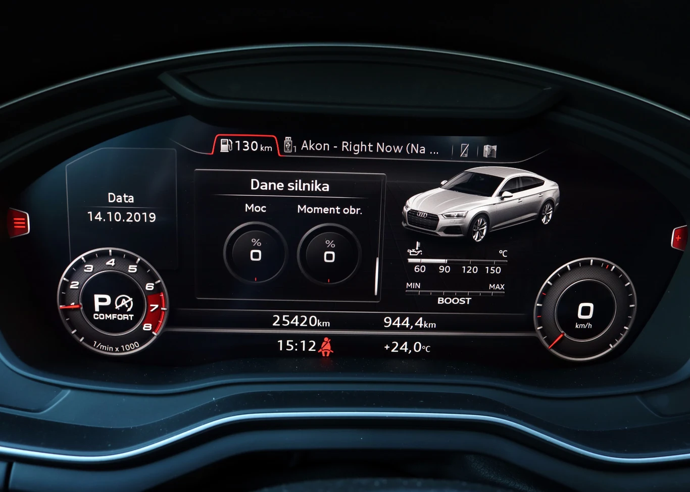 Wirtualny kokpit ze świetną grafiką wymaga dopłaty tylko 1440 zł, ale wymusza dokupienie pakietu za kolejne 6620 zł.