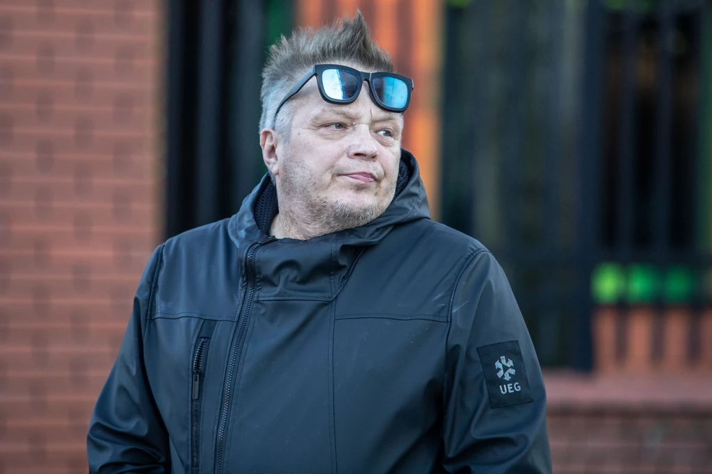 Do nawróconych katolików należy też Muniek Staszczyk – lider zespołu T.Love. Rockman w przeszłości nie stronił od imprez i używek. Wszystko zmieniło się, gdy pojechał z żoną do Medjugorie. „Tam poczułem działanie Matki Bożej” – mówił w wywiadzie dla portalu Deon.pl. Dziś Staszczyk dochodzi do siebie po udarze, który przeszedł w lipcu. Wiara na pewno pomaga mu przetrwać trudne chwile. Do nawróconych katolików należy też Muniek Staszczyk – lider zespołu T.Love. Rockman w przeszłości nie stronił od imprez i używek. Wszystko zmieniło się, gdy pojechał z żoną do Medjugorie. „Tam poczułem działanie Matki Bożej” – mówił w wywiadzie dla portalu Deon.pl. Dziś Staszczyk dochodzi do siebie po udarze, który przeszedł w lipcu. Wiara na pewno pomaga mu przetrwać trudne chwile.