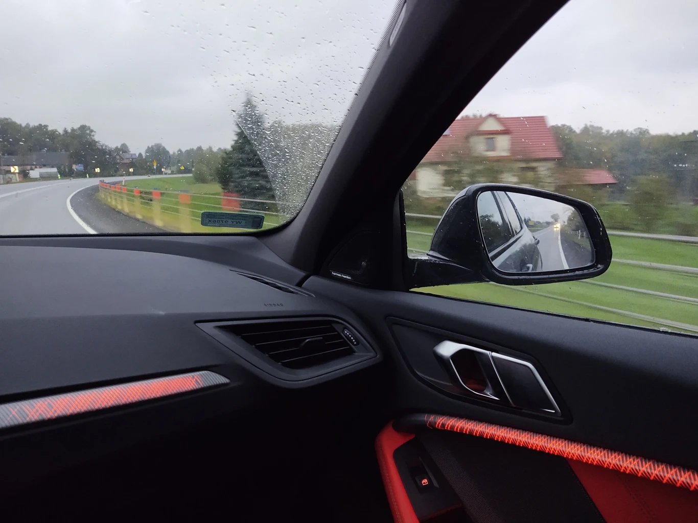 Motorola One Zoom - zdjęcia