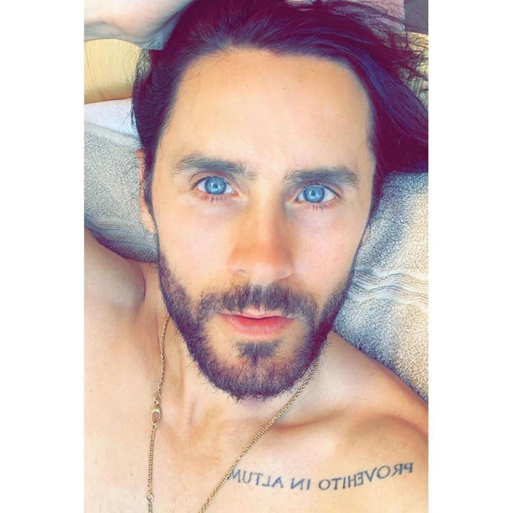 Jared Leto to jeden z najbardziej pożądanych mężczyzn na świecie. Póki co żadna kobieta nie zatrzymała go przy sobie na dłużej. Gwiazdor miał jednak wiele partnerek. Jared Leto to jeden z najbardziej pożądanych mężczyzn na świecie. Póki co żadna kobieta nie zatrzymała go przy sobie na dłużej. Gwiazdor miał jednak wiele partnerek.