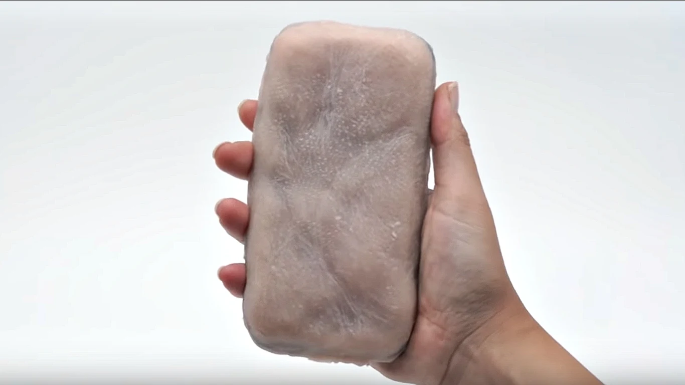 Skin-On, czyli sztuczna ludzka skóra na twoim smartfonie Skin-On, czyli sztuczna ludzka skóra na twoim smartfonie