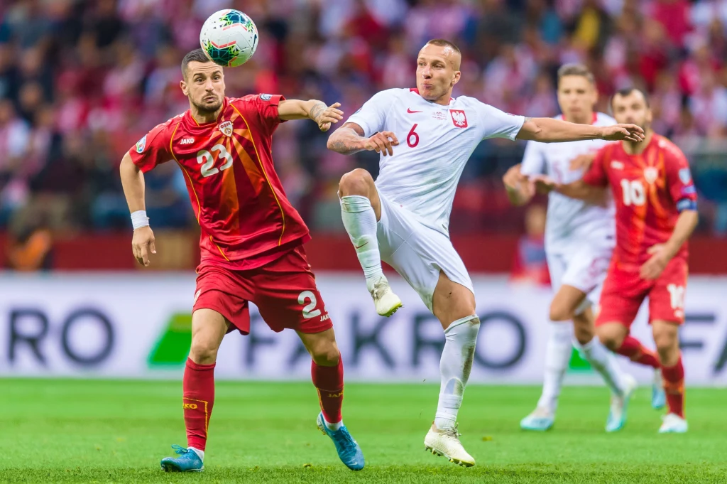 Jacek Góralski w meczu z Macedonią Północną