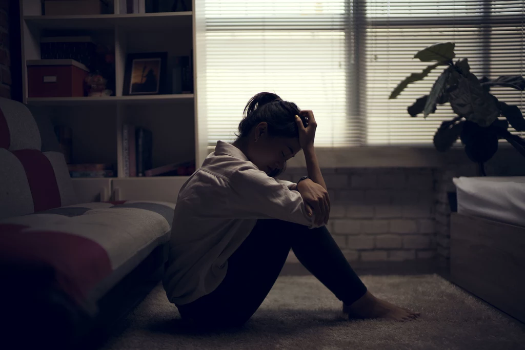 Wykonywanie obowiązków służbowych w domu może sprzyjać wypaleniu zawodowemu, a nawet depresji