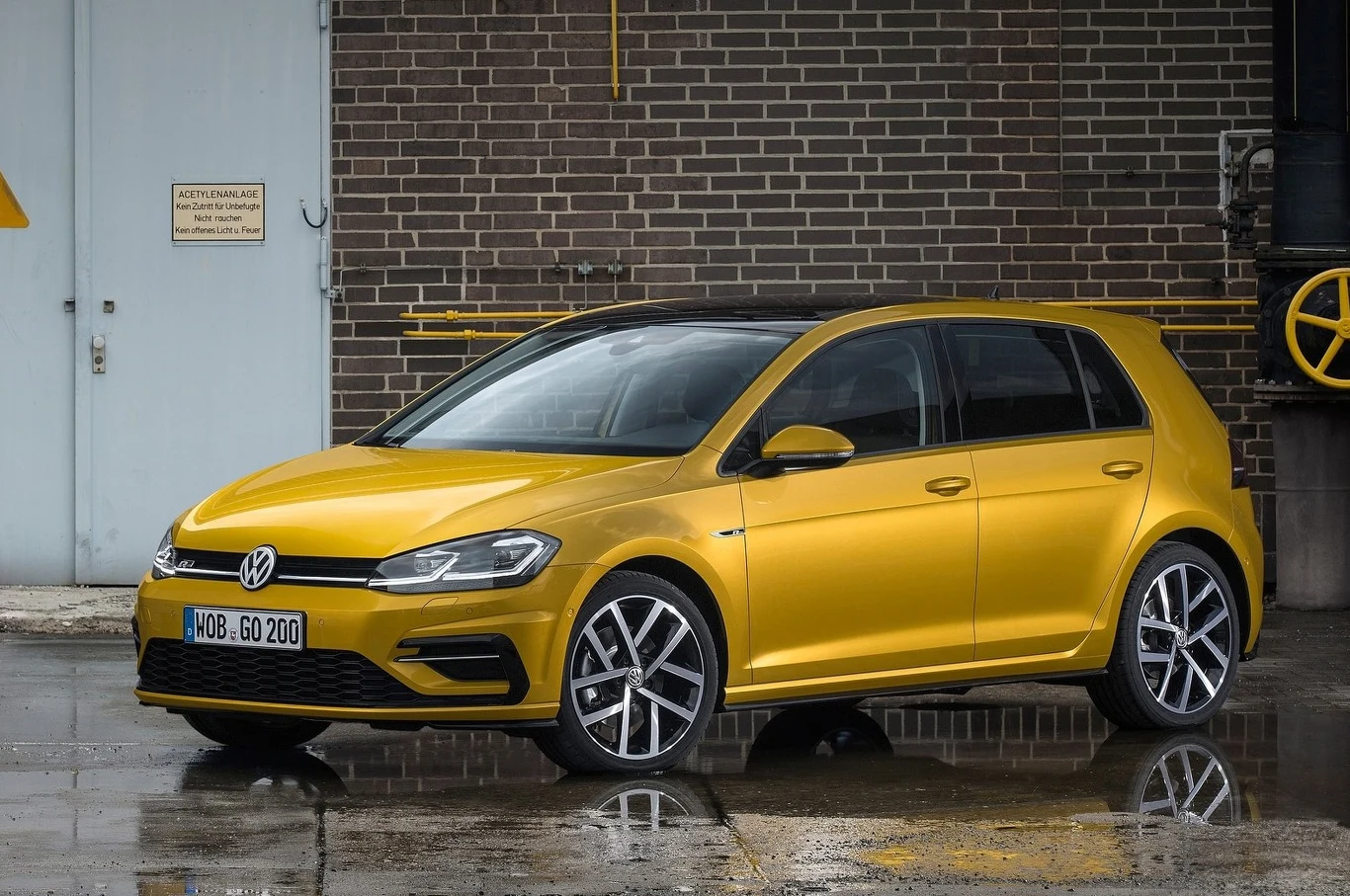 7. Volkswagen Golf