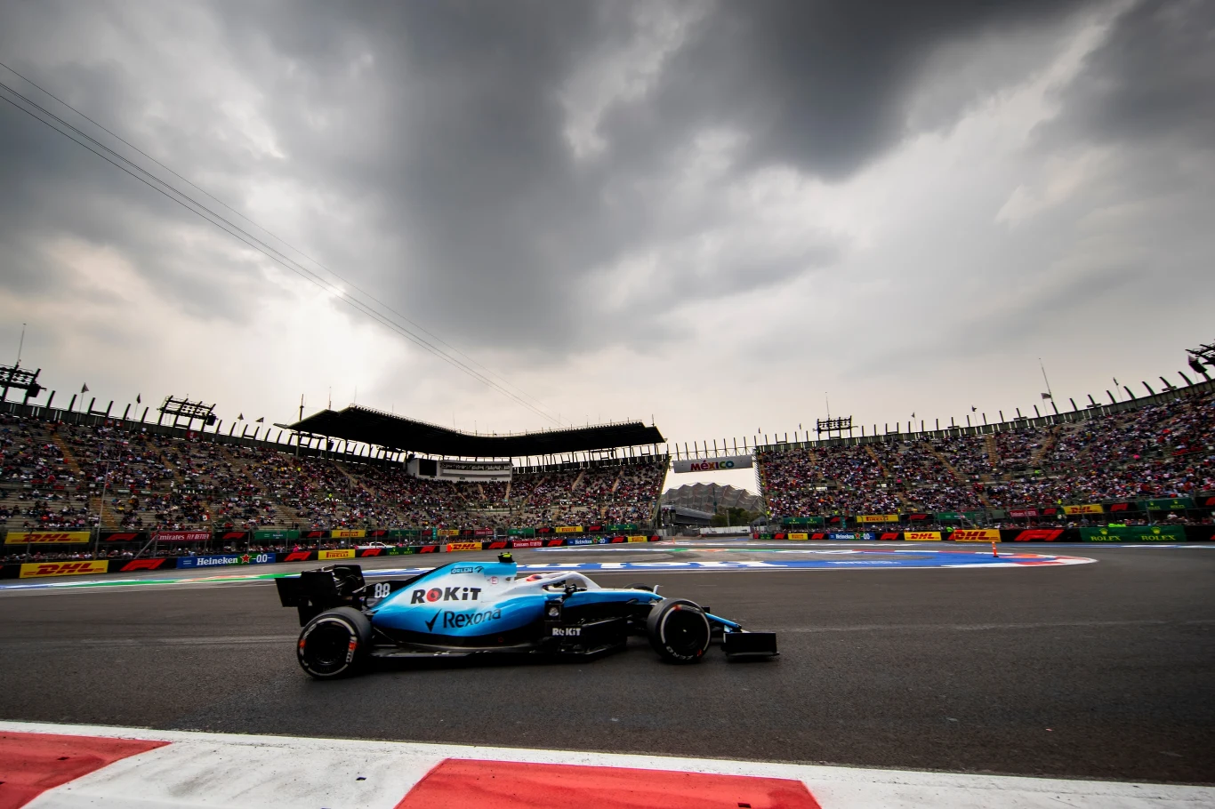 Robert Kubica na torze w Meksyku Robert Kubica na torze w Meksyku