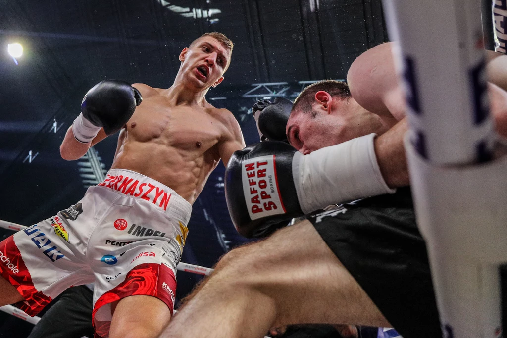 Fiodor Czerkaszyn nie dał szans rywalowi Fiodor Czerkaszyn nie dał szans rywalowi