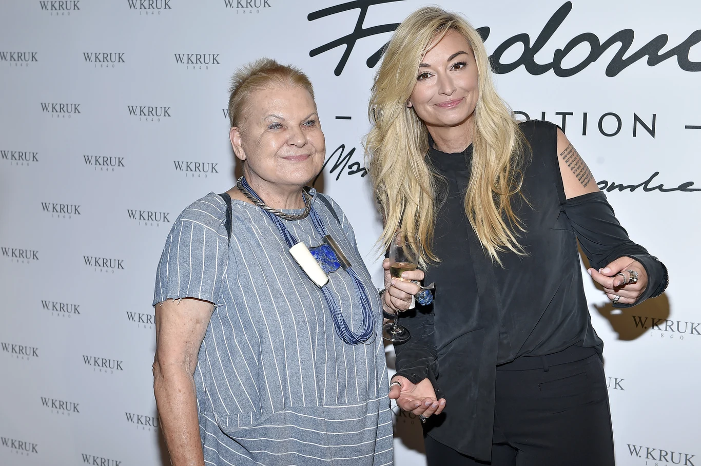 Martyna Wojciechowska ze swoją idolką Elżbietą Dzikowską Martyna Wojciechowska ze swoją idolką Elżbietą Dzikowską