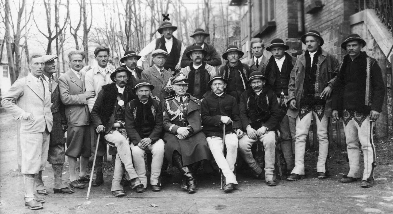 Ratownicy TOPR w Zakopanem. Lata 30. ubiegłego wieku Ratownicy TOPR w Zakopanem. Lata 30. ubiegłego wieku